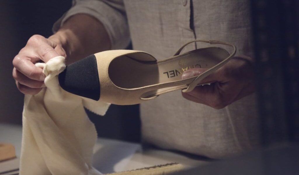 chanel-slingbackcover