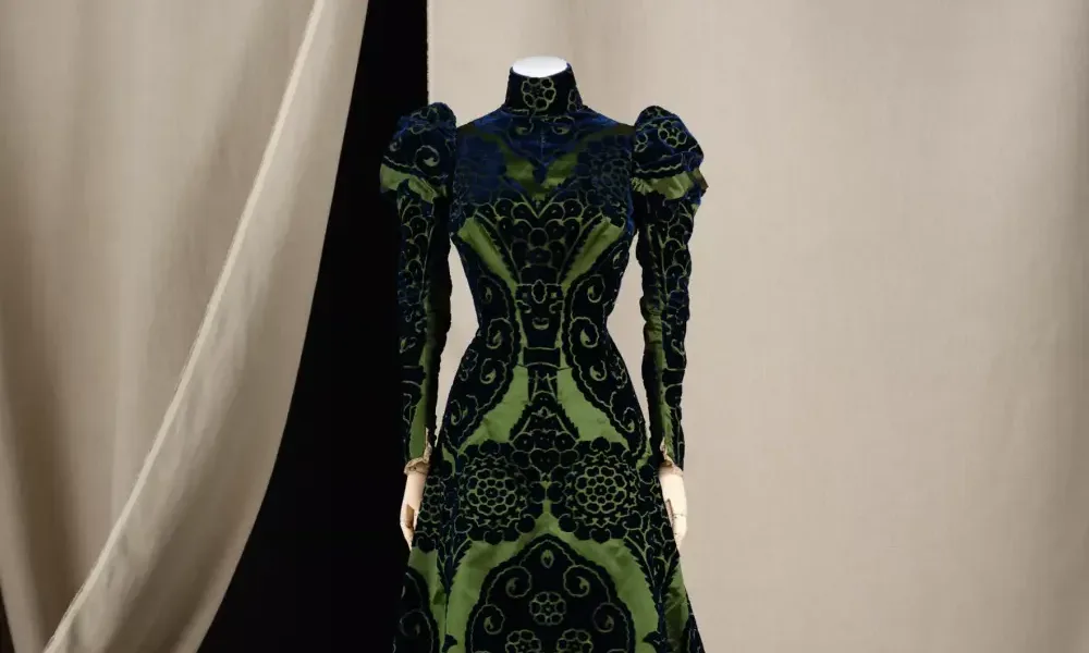 Worth et l’invention de la mode moderne-cover