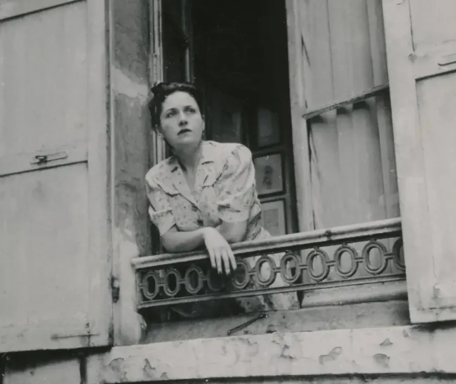 LOEWE_2025_PHE_DORA_MAAR