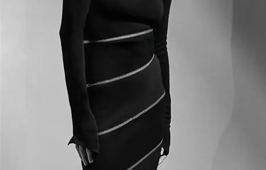 De silence sculpté-exposition-Alaïa