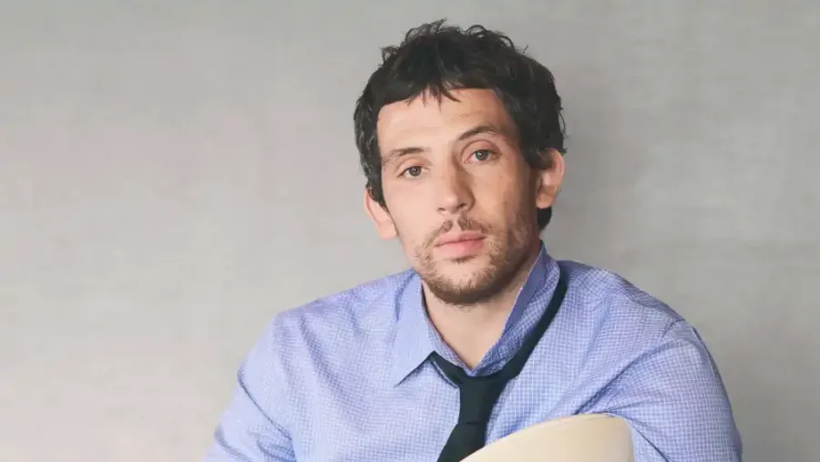 DIOR-MEN-AMBASSADOR-JOSH-OCONNOR