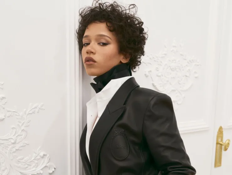 TAYLOR RUSSELL-Dior-art