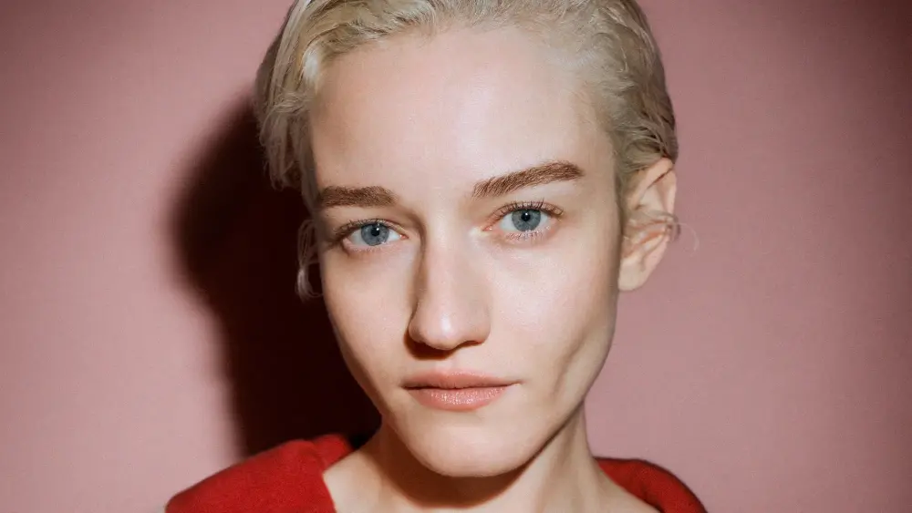 LOEWE-JULIA-GARNER