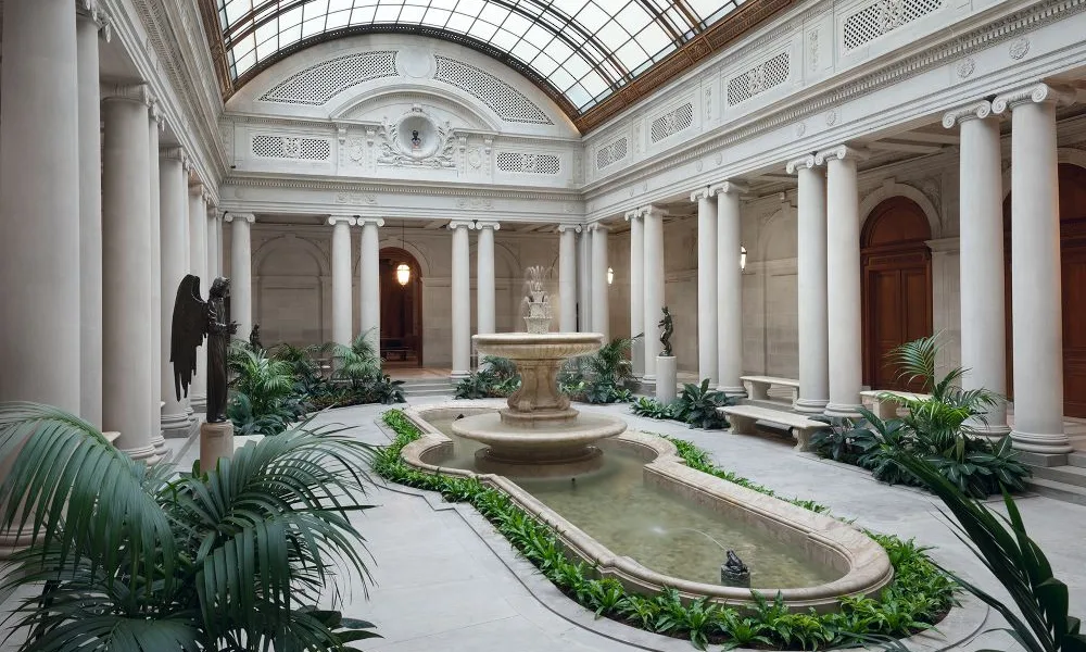 Garden_Court-The_Frick_Collection