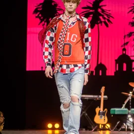 119_3432