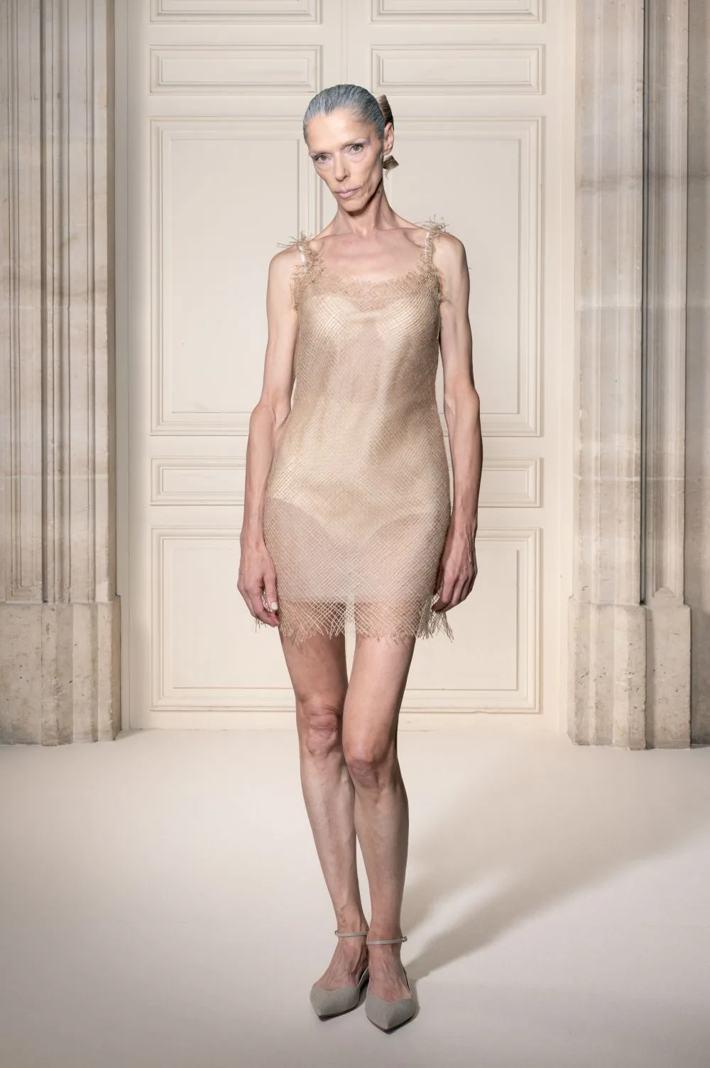 Look_03