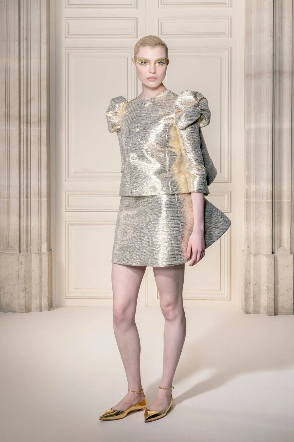 Look_08