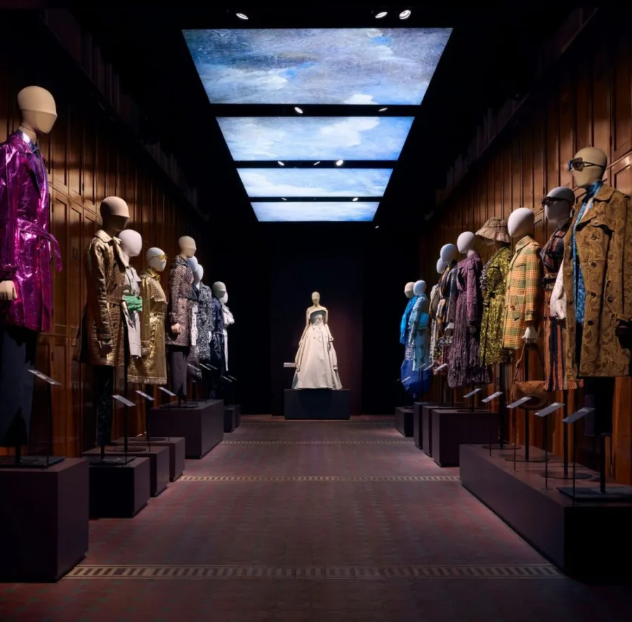 burberry-va-exhibition-2026-3
